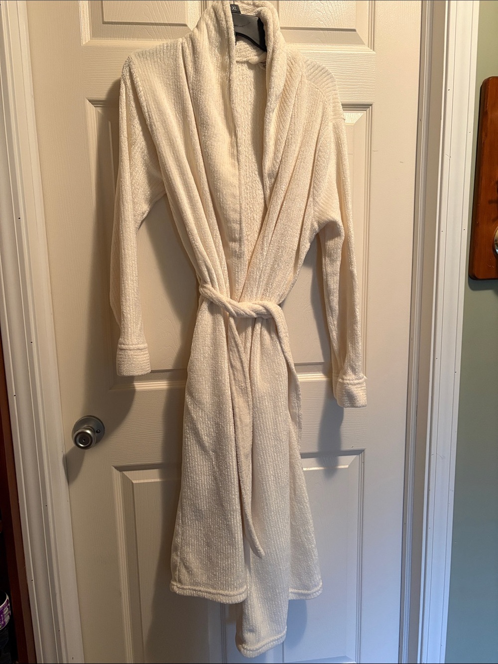 Plush Cream Bath Robe - Lightweight plush fleece Wrap
